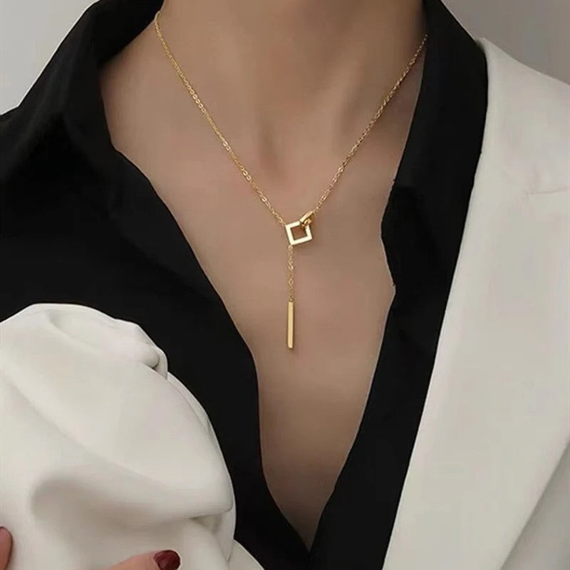 Melissa necklace