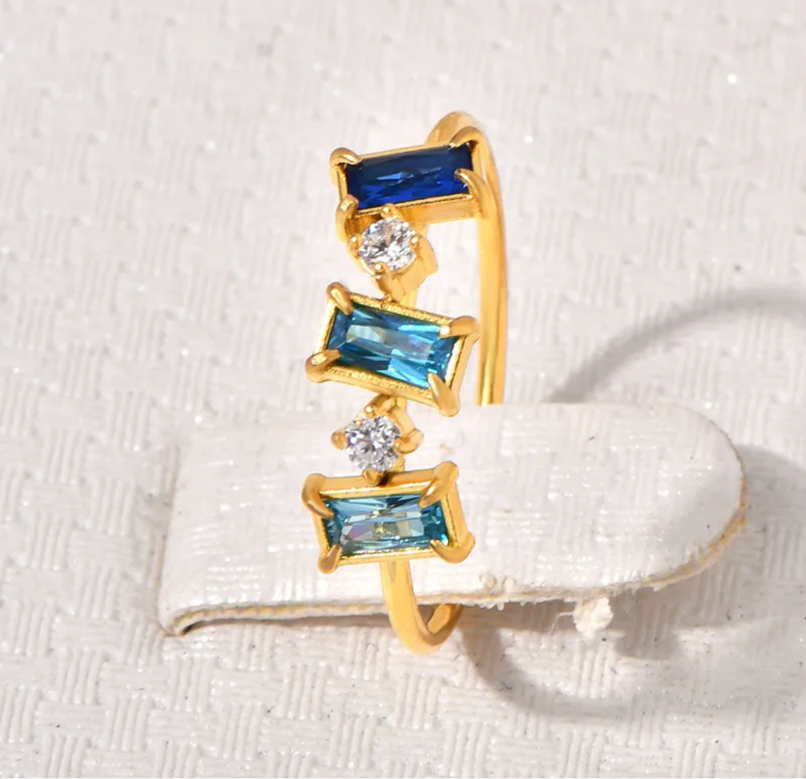 Ivanna ring