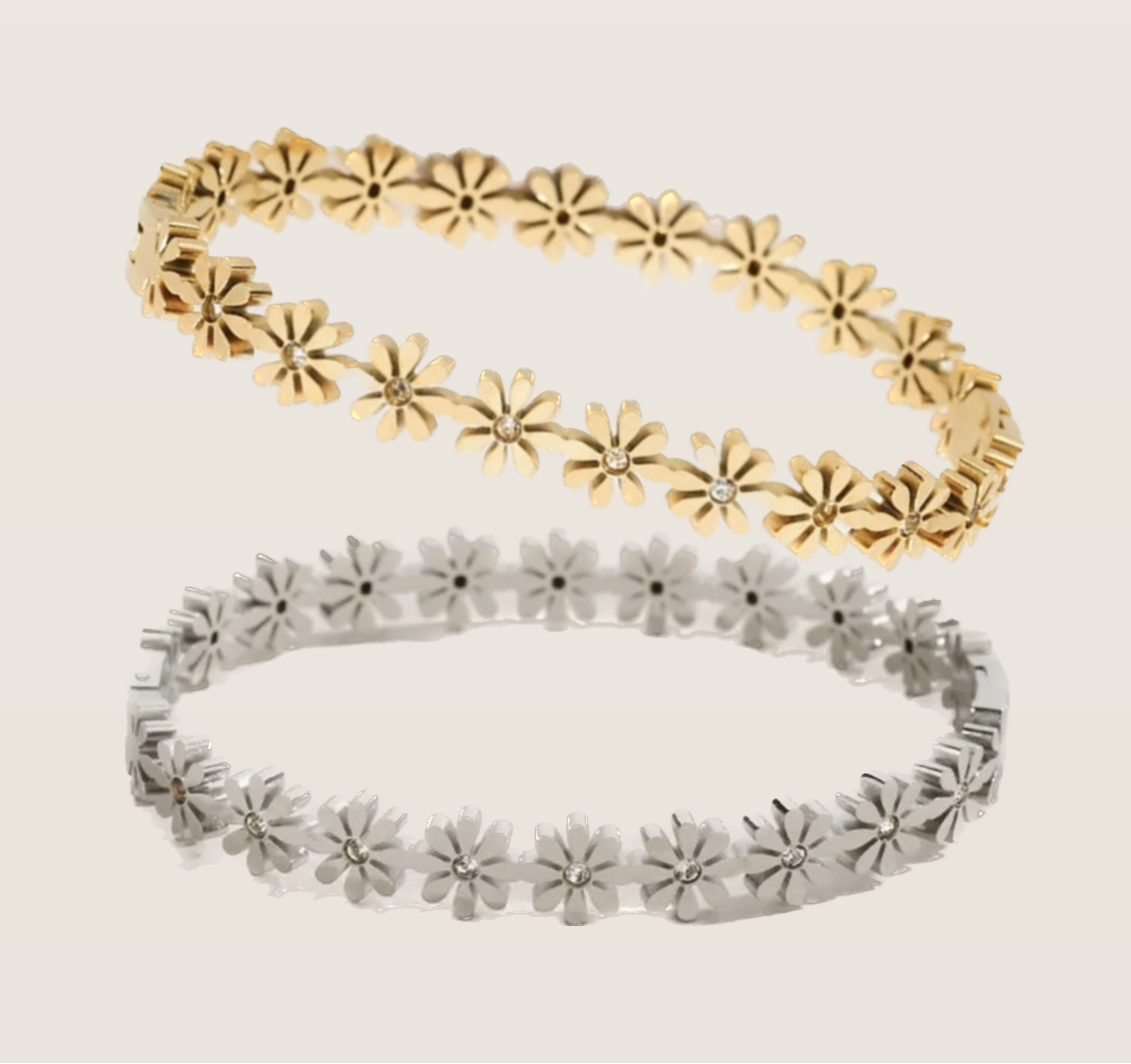 Flower bangle